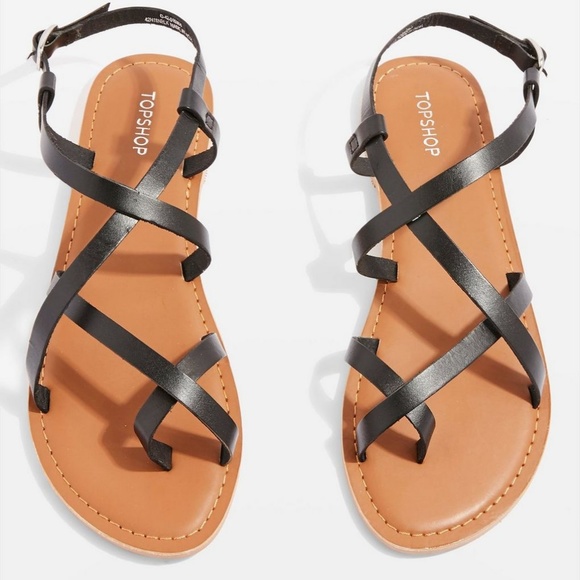 Topshop Shoes - 🌸2/$25: NWT <Topshop> Black Strappy Sandal